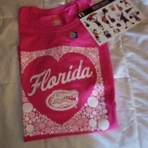Nwt pink FL Gator t shirt window decals